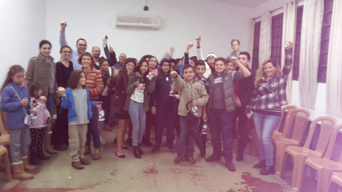 لقاء تعارف بين طلاب عرب ويهود في مدرسة تراسنطا في الرملة